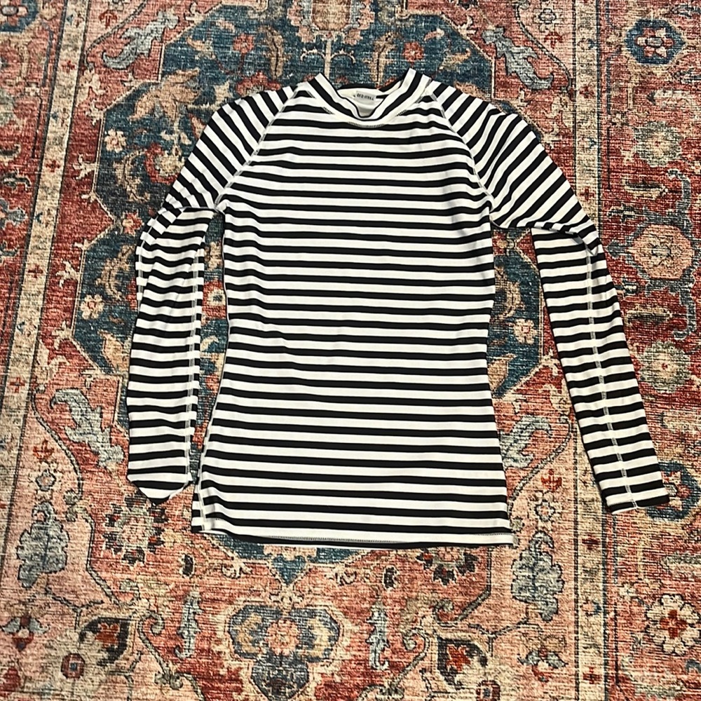 Old navy swim shirt